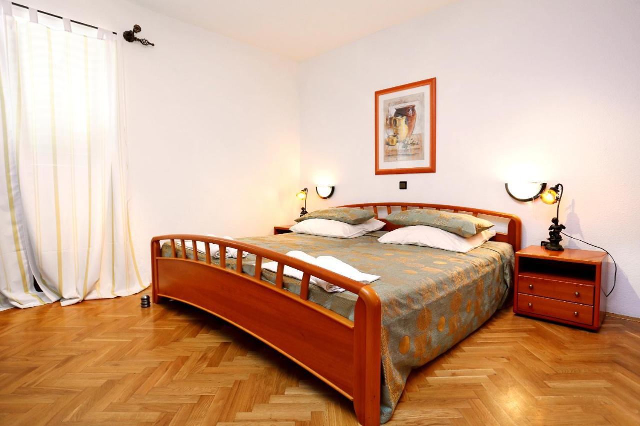 Apartments And Rooms With Parking Space Duce, Omis - 10303 エクステリア 写真