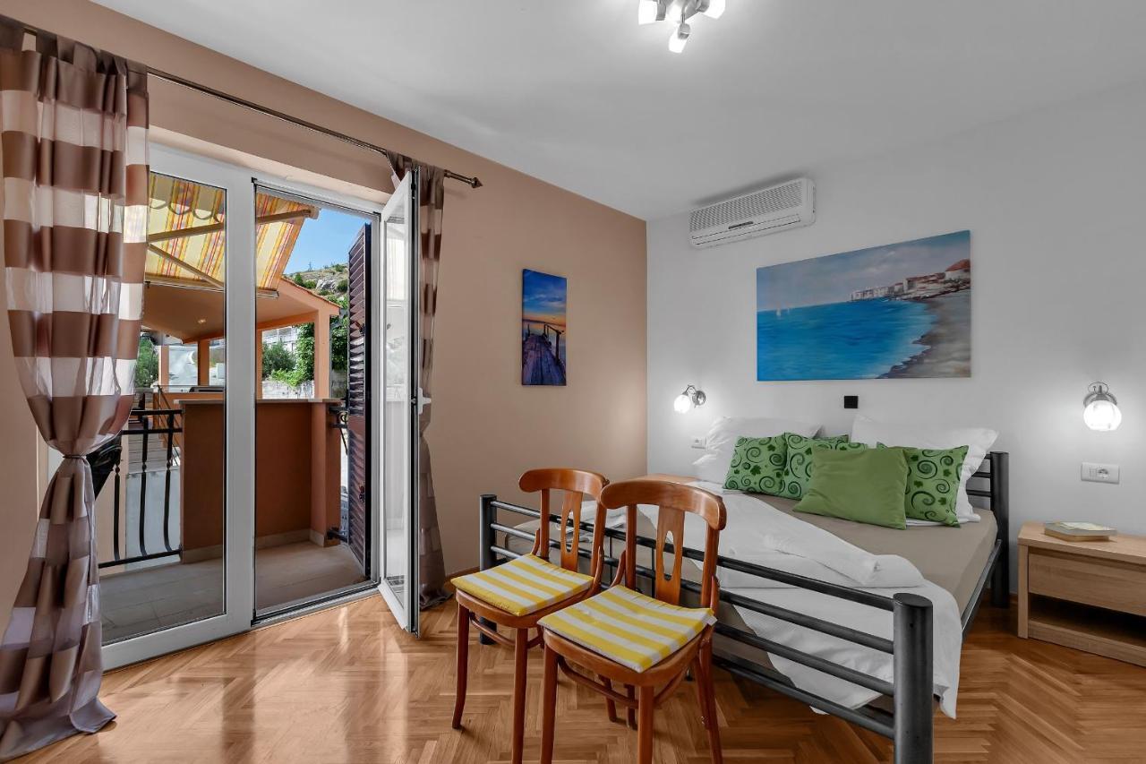 Apartments And Rooms With Parking Space Duce, Omis - 10303 エクステリア 写真