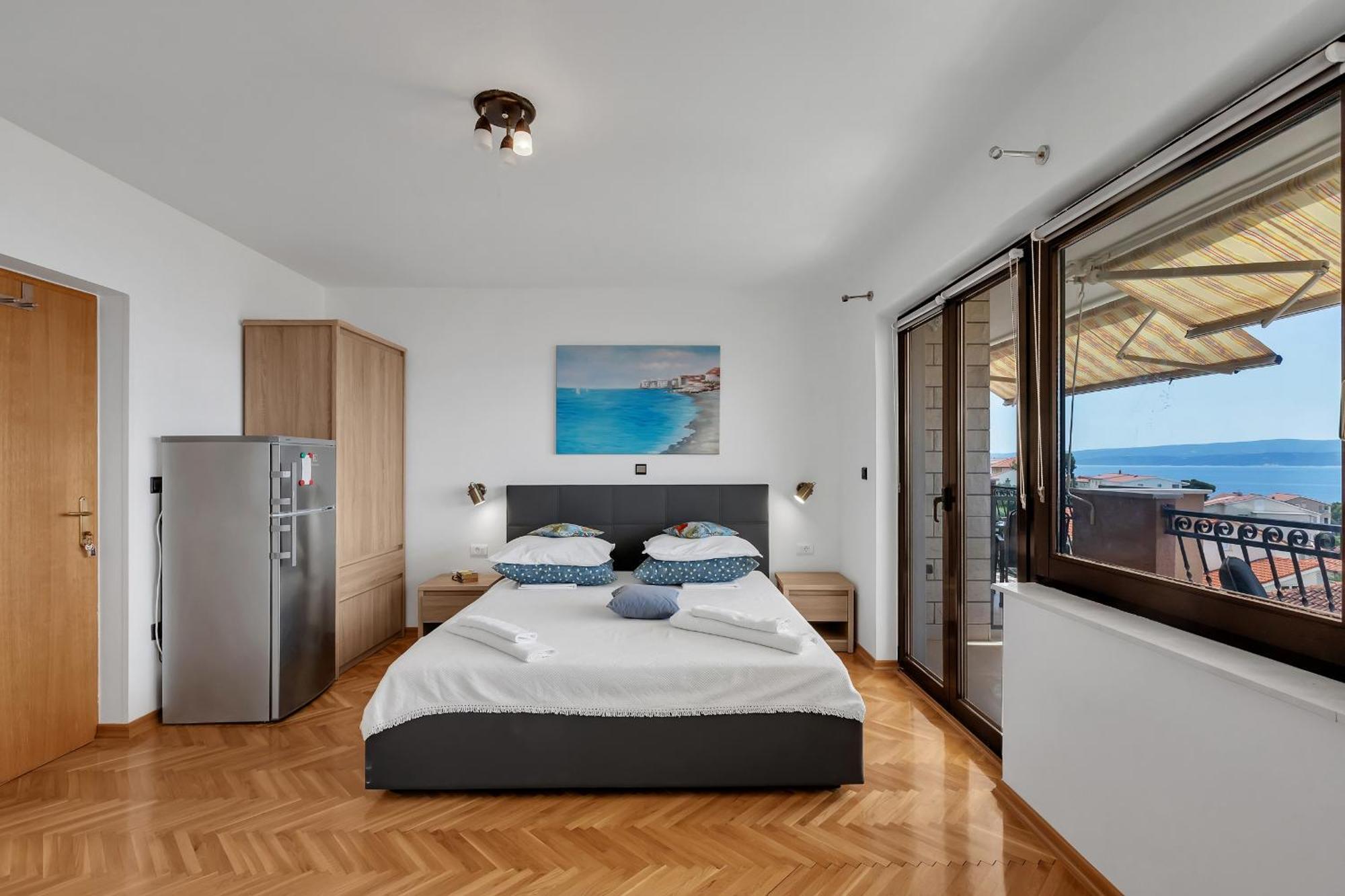 Apartments And Rooms With Parking Space Duce, Omis - 10303 部屋 写真